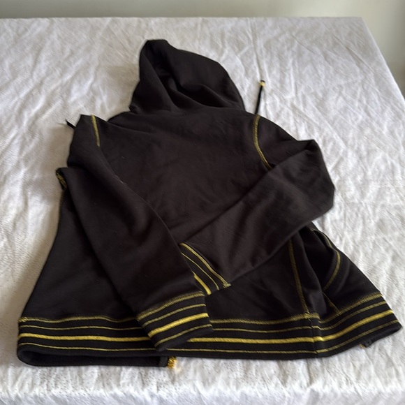 BCBG sweater shirt for women size S - Picture 7 of 7